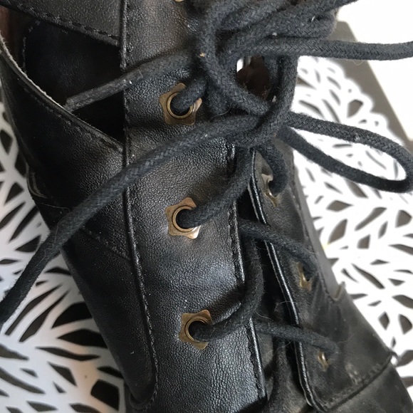 Black Ankle Boots - Picture 4 of 5